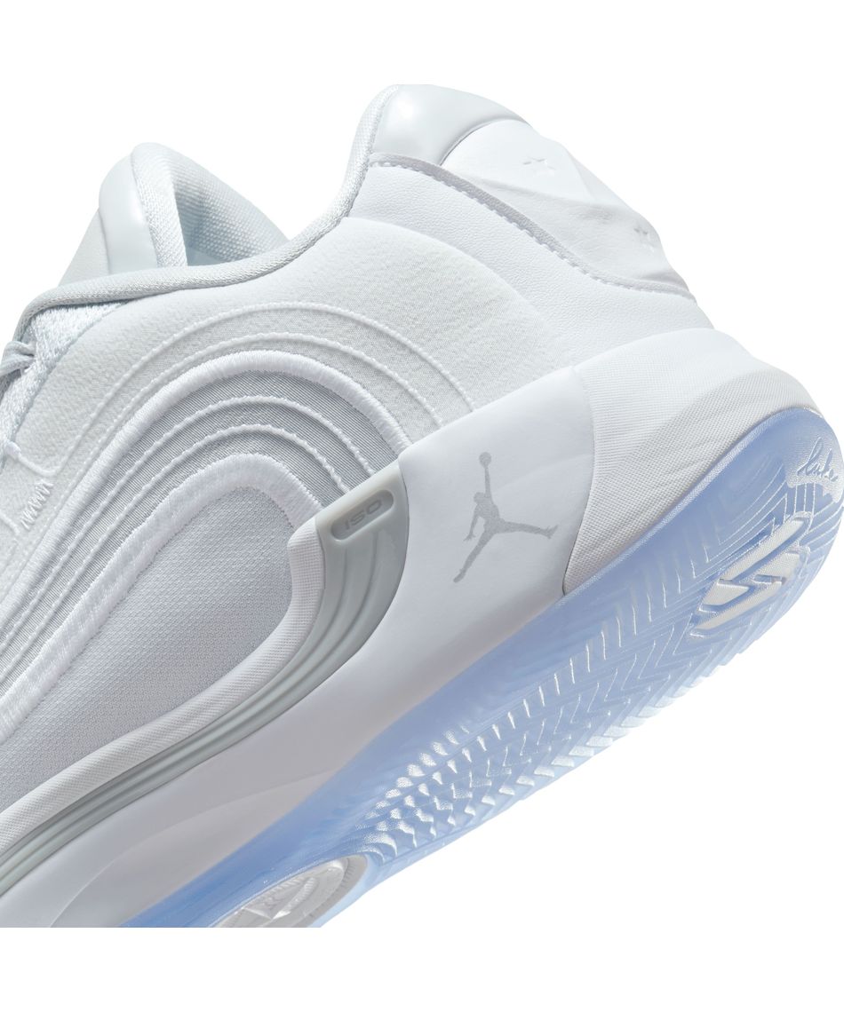 バスケットシューズ 25FA ジョーダン ルカ4 TB PF II4370-100