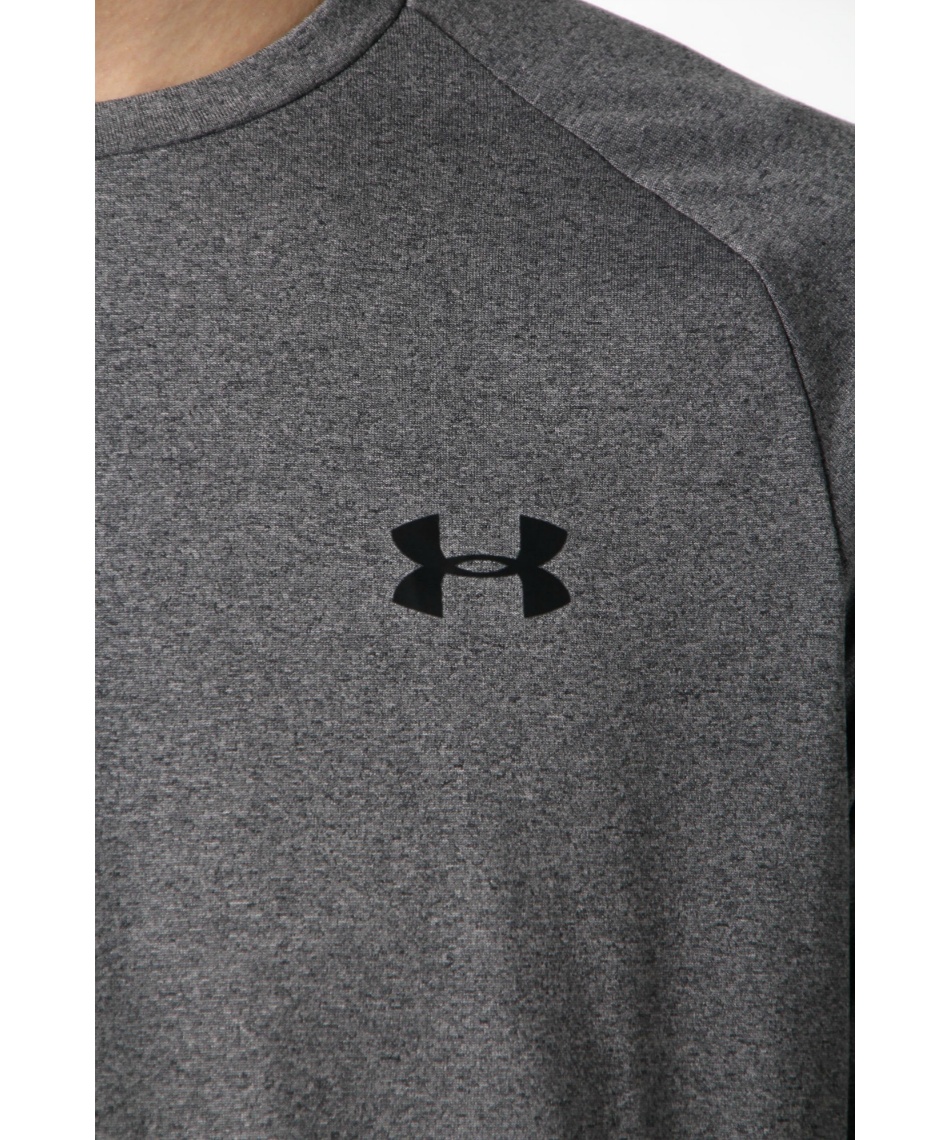 Under Armour ブラック 長袖セーター 新品タグ付き UNDER ARMOUR ブラック 長袖カットソー - メルカリ