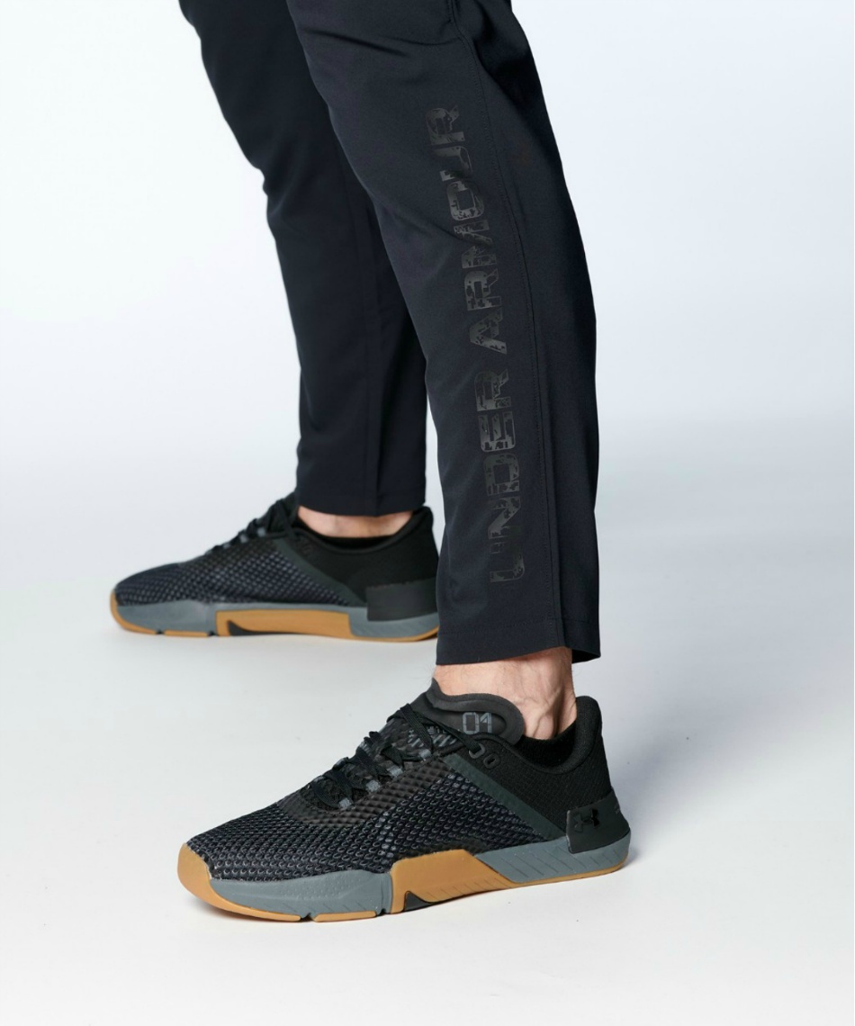 UAフレッシュウーブン パンツ [1378373-002 Black×After Burn] XLサイズ UAフレッシュウーブン パンツ [1378373-002 Black×After Burn
