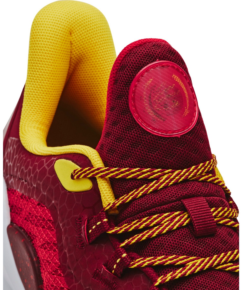 アンダーアーマー(UNDER ARMOUR) バスケットシューズ CURRY 11 FIRE