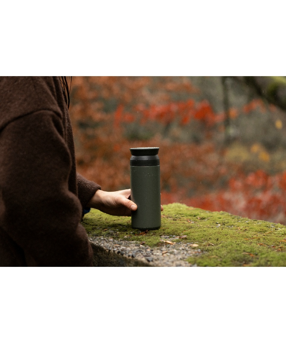 新品未使用　glossier タンブラー 水筒 Glossier ウォーターボトル | ナチュラカート - 世界のBESTが見つかる場所