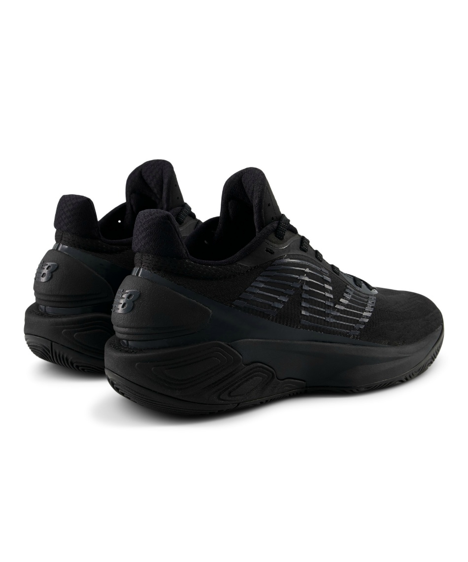 New Balance Men's TWO WXY V5 Basketball Shoe - BB2WYBK5