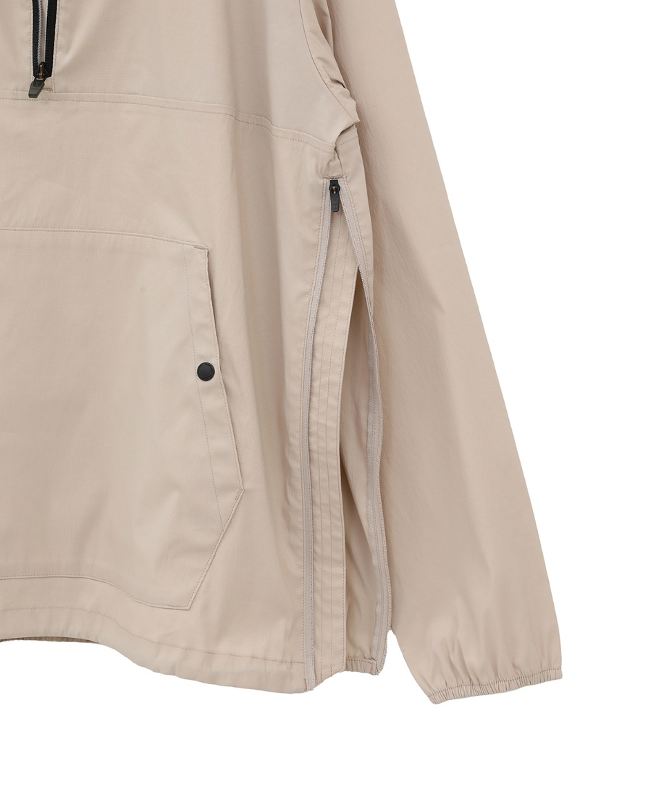 新品 キャロウェイ トラヴィスマシュー ブルゾン チビロゴ ベージュ Mサイズ 新品 キャロウェイ トラヴィスマシュー ブルゾン チビロゴ ベージュ M