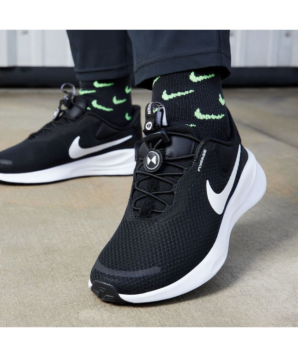 ランニングシューズ 24HO レボリューション 7 イージーオン FYE W