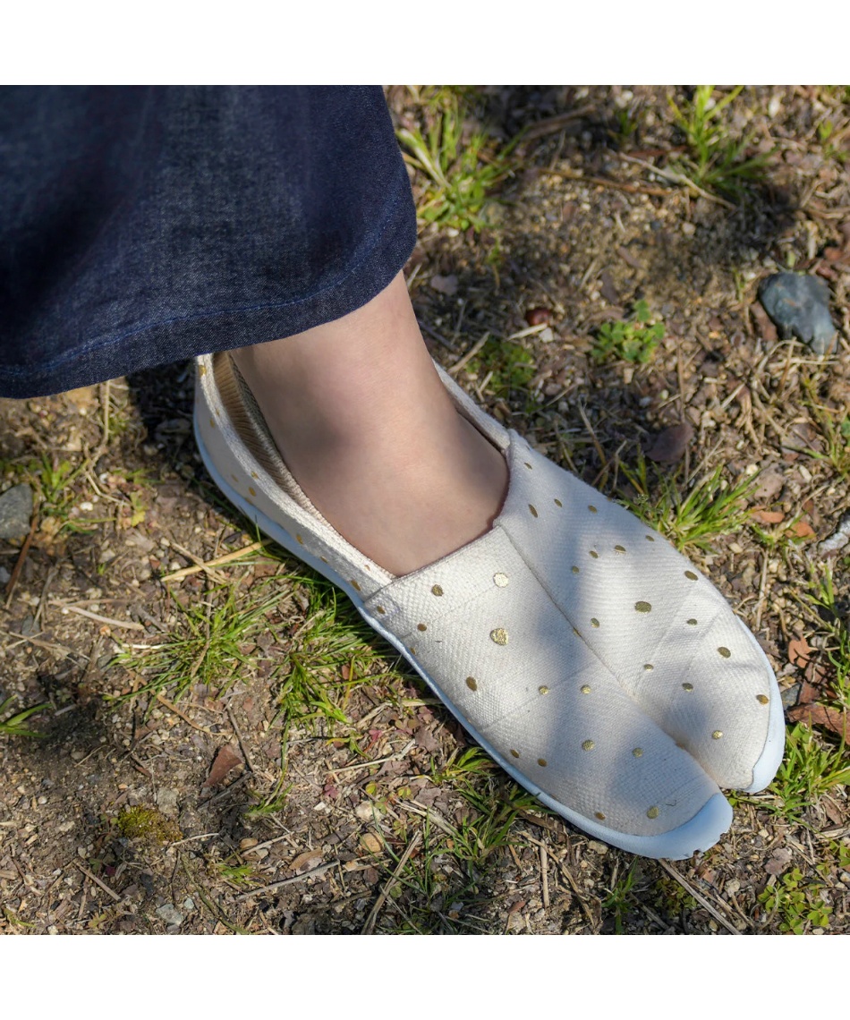 足袋 tabiRela たびりら TBR-000 【ご自宅配送限定】 ‥ | スポーツ用品