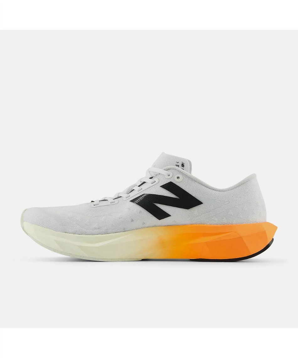 ランニングシューズ FuelCell Pvlse v1 WFCNPCH B | スポーツ用品なら