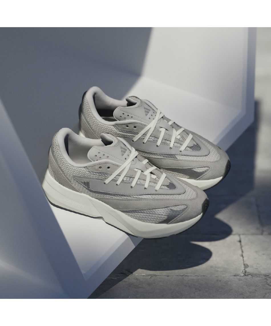 アディダス(adidas) スニーカー ライトストライド Lightstride IH8606