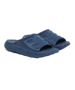 �l���|�C���g49pt 29% OFF�^SALE �I�[�N���[(OAKLEY) �V�����[�T���_�� STUDIO SLIDE FOF100651-6GA �y�������K�i�z �����Y ABYSS 7�D0�i25�D0�j