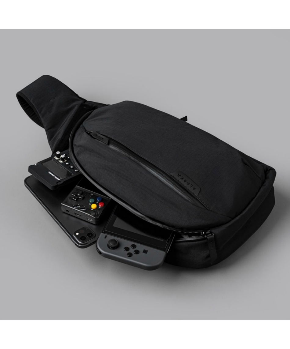ALPAKA ボディバック アルパカ(ALPAKA) ボディバッグ METRO CROSSBODY 181 L | スポーツ用品