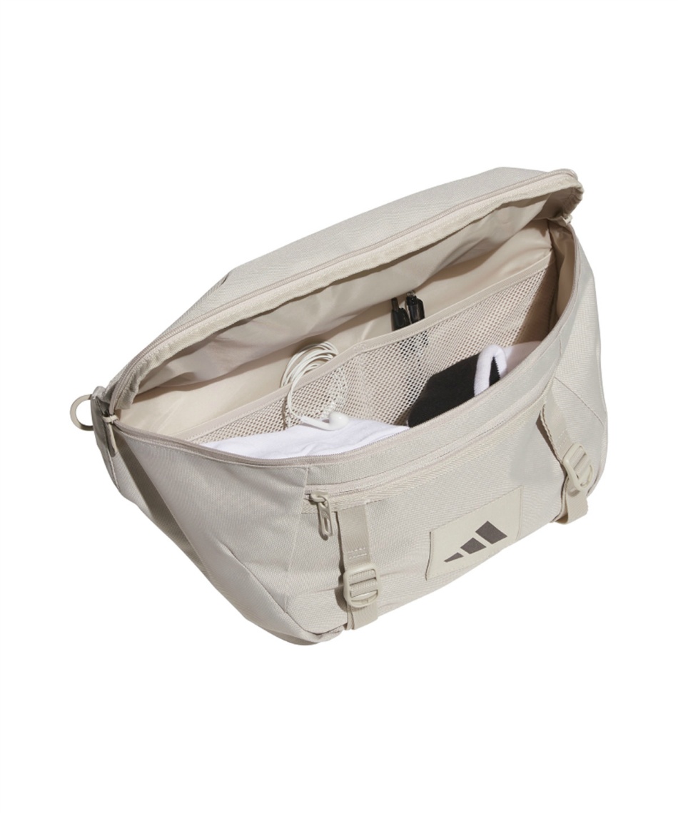 アディダス(adidas) ボディバッグ ユーティリティー クロスボディー