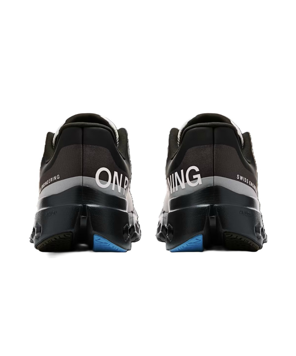 オン(On) ランニングシューズ Cloudsurfer Next Lumos クラウド