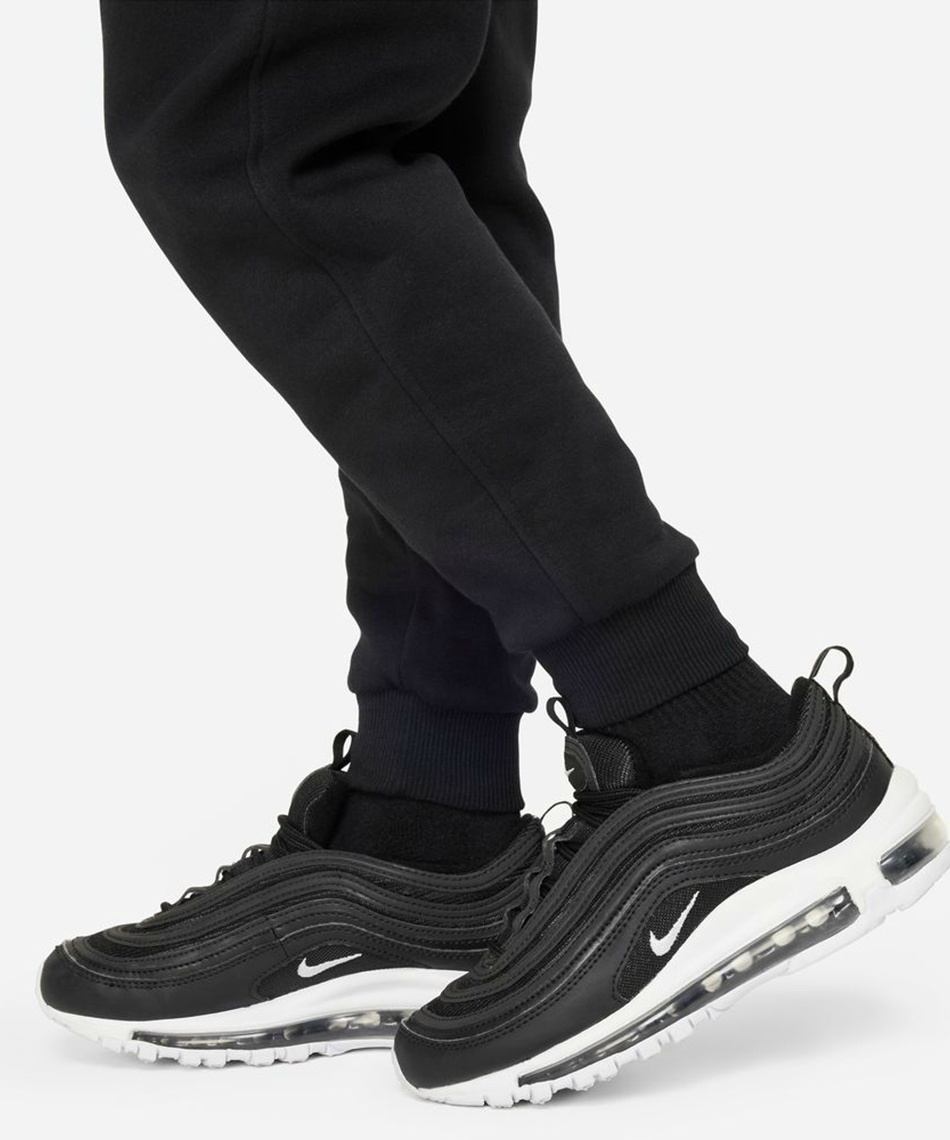 160㎝　黒　ナイキNIKE　裏起毛　スウェットパーカージョガーパンツ上下セット 160 黒 ナイキNIKE 裏起毛 スウェットパーカージョガーパンツ